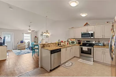 1631 SW 34th St, Cape Coral, FL 33914 - Photo 5