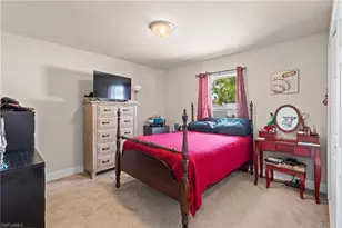 1631 SW 34th St, Cape Coral, FL 33914 - Photo 11