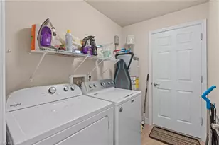 1631 SW 34th St, Cape Coral, FL 33914 - Photo 21