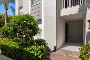 7515 Stoneybrook Dr, Naples, FL 34112 - Photo 5