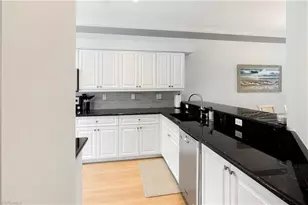 7515 Stoneybrook Dr, Naples, FL 34112 - Photo 7