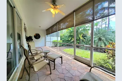 1211 Chelmsford Ct, Naples, FL 34104 - Photo 9