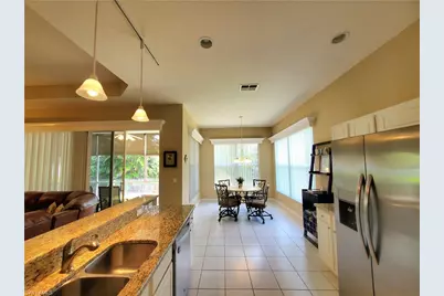 1211 Chelmsford Ct, Naples, FL 34104 - Photo 13