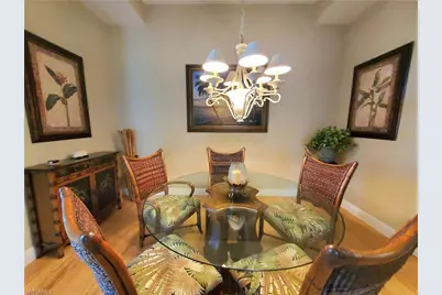 1211 Chelmsford Ct, Naples, FL 34104 - Photo 5