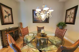 1211 Chelmsford Ct, Naples, FL 34104 - Photo 5