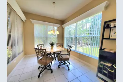 1211 Chelmsford Ct, Naples, FL 34104 - Photo 15