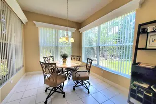 1211 Chelmsford Ct, Naples, FL 34104 - Photo 15