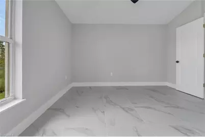 912-914 Ainsworth St W, Lehigh Acres, FL 33974 - Photo 15
