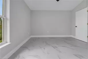 912-914 Ainsworth St W, Lehigh Acres, FL 33974 - Photo 15