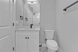 912-914 Ainsworth St W, Lehigh Acres, FL 33974 - Photo 17