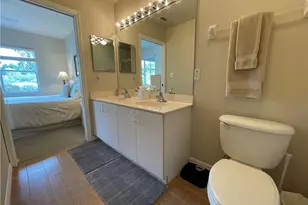 519 Roma Ct, Naples, FL 34110 - Photo 15