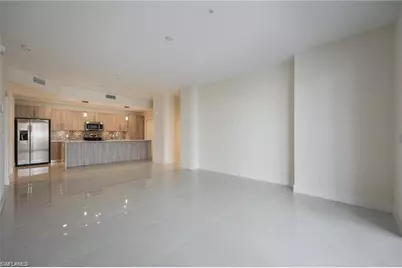 15901 Royal Pointe Ln #306, Fort Myers, FL 33908 - Photo 5