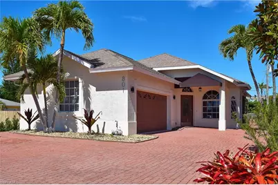 801 99th Ave N, Naples, FL 34108 - Photo 1