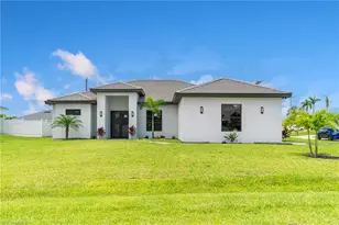 212 SW 19th Terrace, Cape Coral, FL 33991 - Photo 3