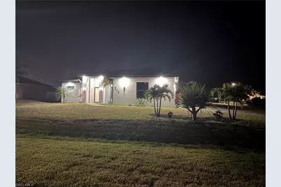 212 SW 19th Ter, Cape Coral, FL 33991 - Photo 7