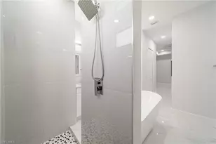 212 SW 19th Terrace, Cape Coral, FL 33991 - Photo 29