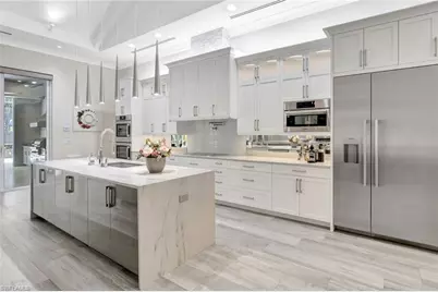 555 Mooring Line Dr, Naples, FL 34102 - Photo 11