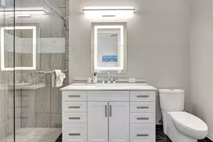 555 Mooring Line Dr, Naples, FL 34102 - Photo 29