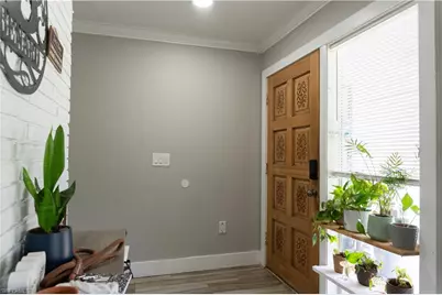 3388 E Riverside Dr, Fort Myers, FL 33916 - Photo 3