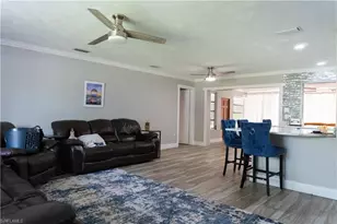 3388 E Riverside Dr, Fort Myers, FL 33916 - Photo 5