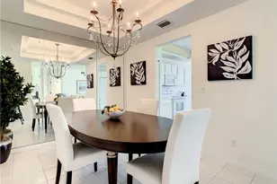 2140 Arielle Dr N, Naples, FL 34109 - Photo 7