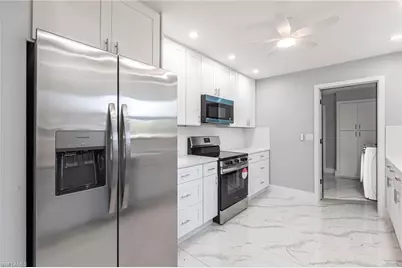 242 Ground Dove Cir, Lehigh Acres, FL 33936 - Photo 7