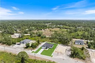 547 McArthur Blvd, Lehigh Acres, FL 33974 - Photo 3