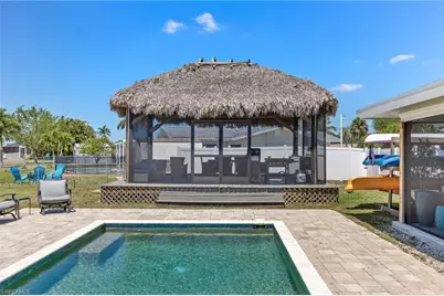 13821 River Forest Dr, Fort Myers, FL 33905 - Photo 5