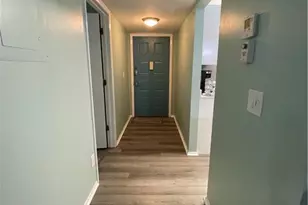 17420 Birchwood Ln, Fort Myers, FL 33908 - Photo 7