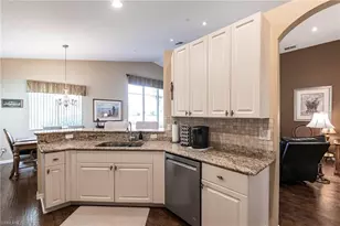 15289 Laguna Hills Dr, Fort Myers, FL 33908 - Photo 11