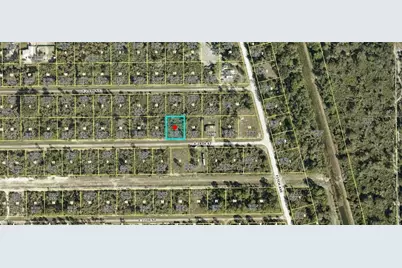 4227 E 28th St, Alva, FL 33920 - Photo 1