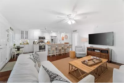 380 4th Ave S #380, Naples, FL 34102 - Photo 3