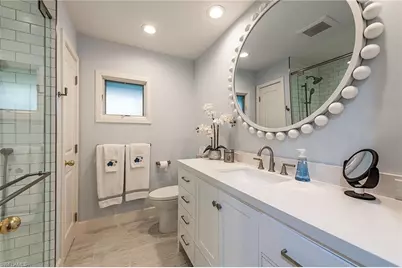 805 Pine Village Ln, Naples, FL 34108 - Photo 13