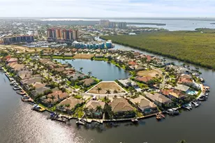 1922 Harbour Cir, Cape Coral, FL 33914 - Photo 3