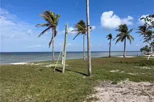 16900 Fishermans Cove, Bokeelia, FL 33922 - Photo 23