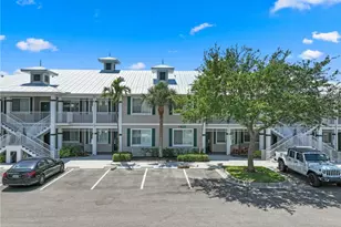 7955 Mahogany Run Ln, Naples, FL 34113 - Photo 13