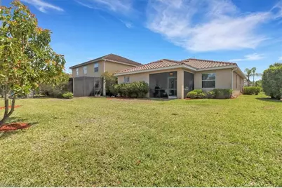 2391 Heydon Cir E, Naples, FL 34120 - Photo 21