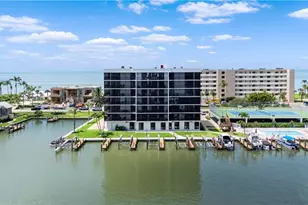 10420 Gulf Shore Dr, Naples, FL 34108 - Photo 21