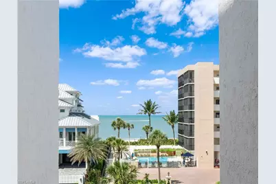 10420 Gulf Shore Dr #132, Naples, FL 34108 - Photo 11