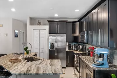 2017 Cape Coral Pkwy W, Cape Coral, FL 33914 - Photo 31