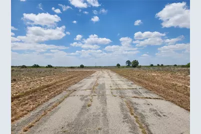 501 Leon Ct, Labelle, FL 33935 - Photo 5