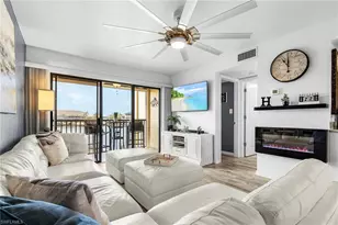 4647 SE 17th Pl, Cape Coral, FL 33904 - Photo 9