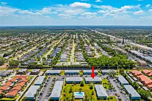 138 Cypress Way E, Naples, FL 34110 - Photo 29