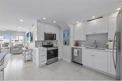 3443 Gulf Shore Blvd N #813, Naples, FL 34103 - Photo 5