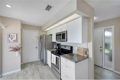14871 Crescent Cove Dr, Fort Myers, FL 33908 - Photo 9