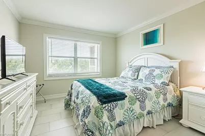 5 Bluebill Ave #303, Naples, FL 34108 - Photo 19