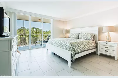 5 Bluebill Ave #303, Naples, FL 34108 - Photo 11