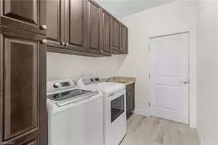 4201 NW 32nd St, Cape Coral, FL 33993 - Photo 21