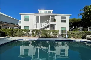 254 6th Ave S, Naples, FL 34102 - Photo 3