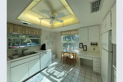 254 6th Ave S #8, Naples, FL 34102 - Photo 7